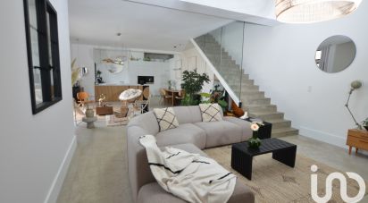 Maison 5 pièces de 165 m² à Saint-Laurent-de-Chamousset (69930)