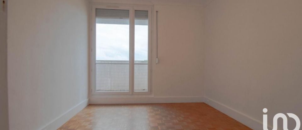 Appartement 4 pièces de 72 m² à Pontault-Combault (77340)