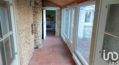 House 4 rooms of 86 m² in Le Ham (50310)