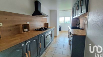 House 4 rooms of 86 m² in Le Ham (50310)