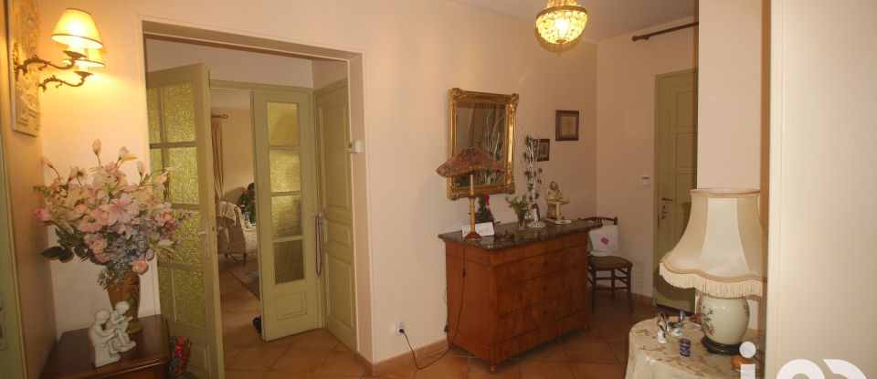 Traditional house 7 rooms of 187 m² in Aramits (64570)