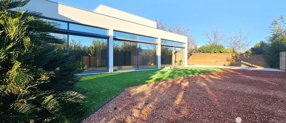 Architect house 7 rooms of 290 m² in Perpignan (66000)