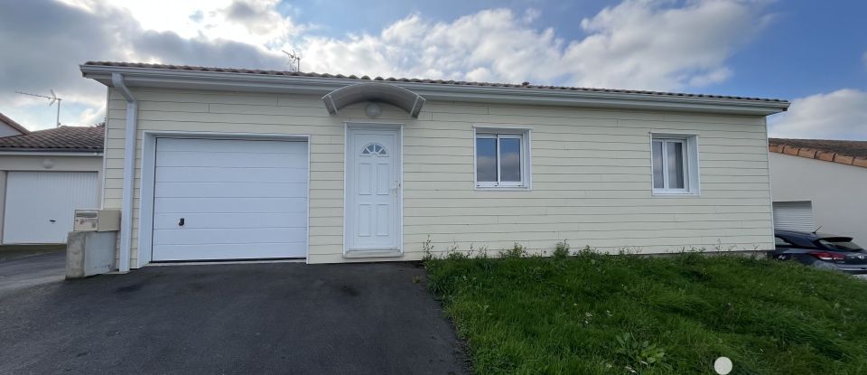 Pavillon 4 pièces de 87 m² à Montmorillon (86500)