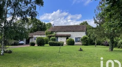 Maison traditionnelle 5 pièces de 111 m² à Saint-Savin (86310)