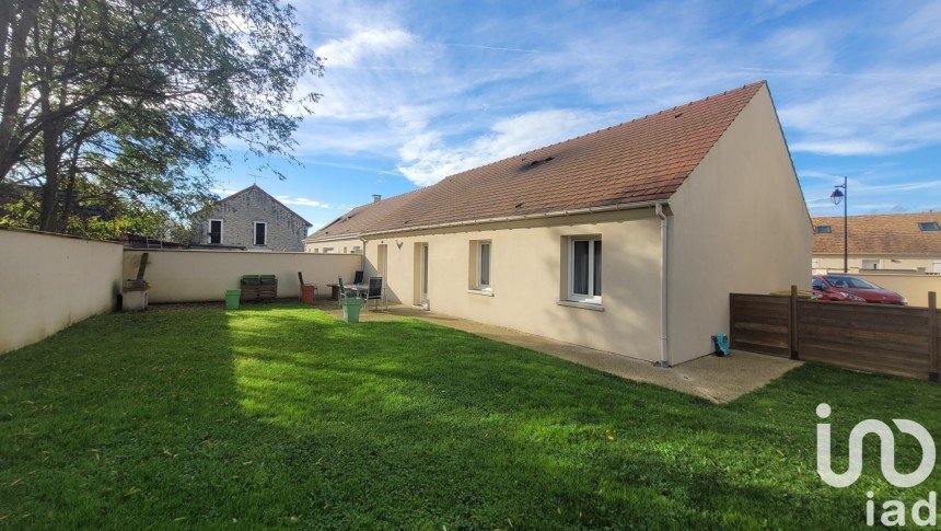 Pavillon 5 pièces de 91 m² à Pamfou (77830)