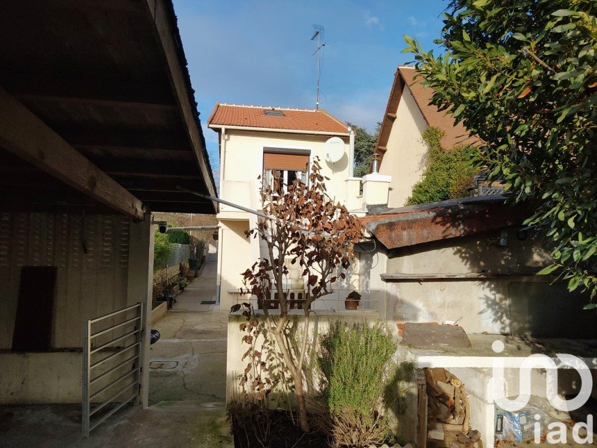 Maison 4 pièces de 90 m² à Bry-sur-Marne (94360)