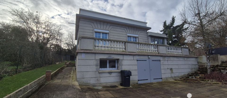 Traditional house 4 rooms of 100 m² in La Ferté-sous-Jouarre (77260)