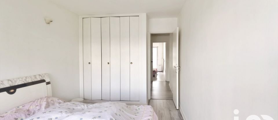 Appartement 3 pièces de 72 m² à Paris (75019)