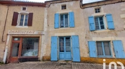 Village house 4 rooms of 160 m² in Tusson (16140)