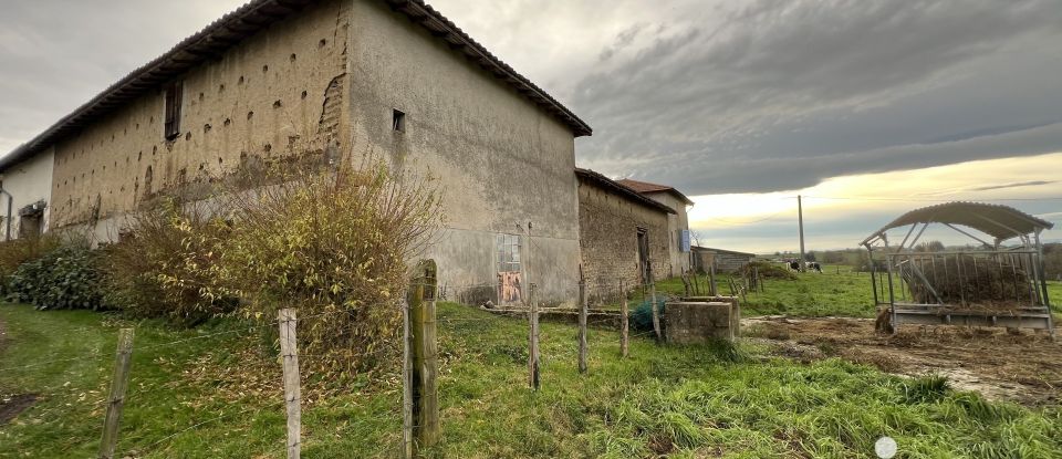 Farm 8 rooms of 158 m² in Pomeys (69590)