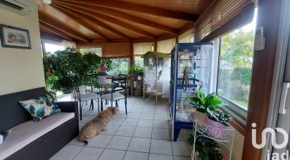 House 4 rooms of 142 m² in Saint-Aubin-de-Branne (33420)