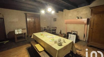 Traditional house 2 rooms of 50 m² in Sauzé-Vaussais (79190)