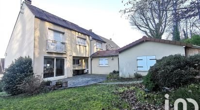 Traditional house 5 rooms of 155 m² in Bures-sur-Yvette (91440)