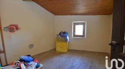 Maison 4 pièces de 76 m² à Cascastel-des-Corbières (11360)