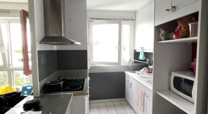 Apartment 3 rooms of 70 m² in Châtenay-Malabry (92290)