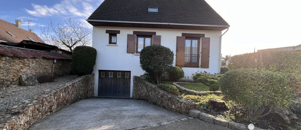 Traditional house 6 rooms of 114 m² in Tournan-en-Brie (77220)