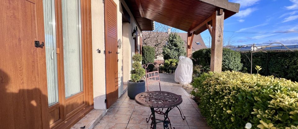 Traditional house 6 rooms of 114 m² in Tournan-en-Brie (77220)