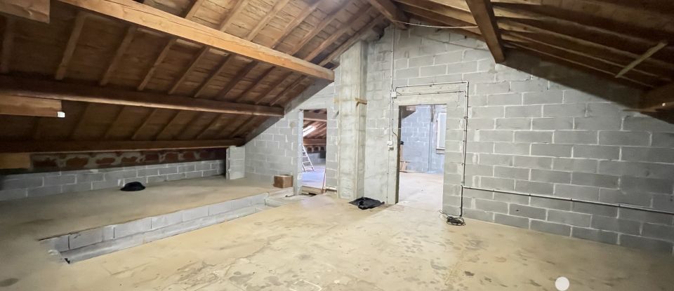 Maison traditionnelle 4 pièces de 110 m² à Vieu-d'Izenave (01430)