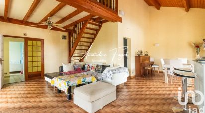 Traditional house 6 rooms of 186 m² in Gujan-Mestras (33470)