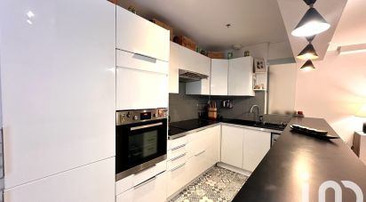 Appartement 3 pièces de 72 m² à Suresnes (92150)