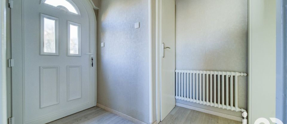 Maison 5 pièces de 70 m² à Uckange (57270)