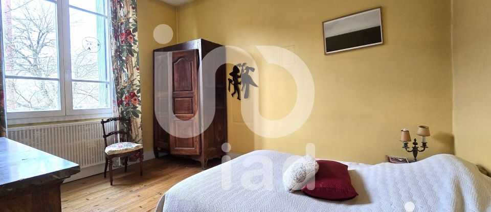 House 6 rooms of 144 m² in Toulouse (31100)