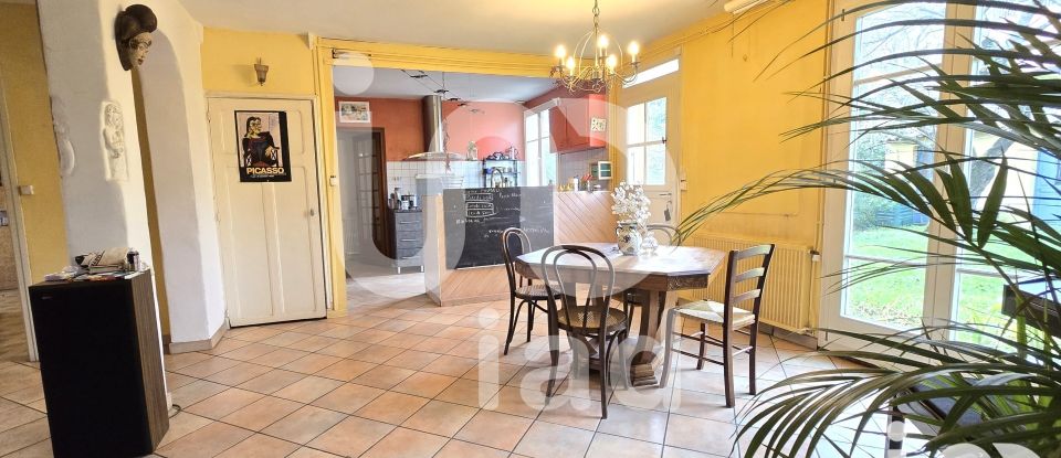 House 6 rooms of 144 m² in Toulouse (31100)