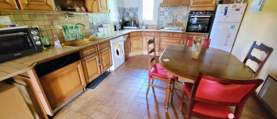 Country house 5 rooms of 120 m² in Rosans (05150)