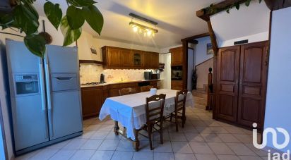 Traditional house 5 rooms of 100 m² in Moisenay (77950)