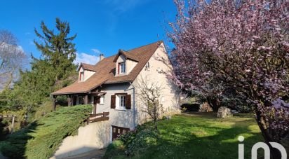 Maison traditionnelle 6 pièces de 170 m² à Verneuil-sur-Seine (78480)