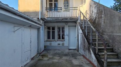 House 6 rooms of 167 m² in Bordeaux (33000)