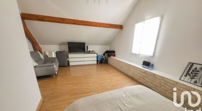 Maison 8 pièces de 150 m² à La Falaise (78410)