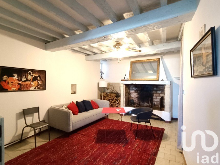 Town house 8 rooms of 100 m² in Arles (13200)