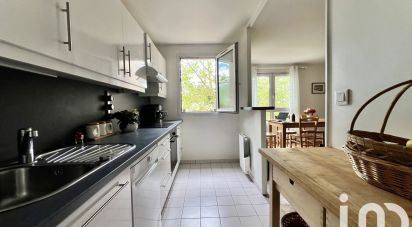 Apartment 3 rooms of 67 m² in Montigny-le-Bretonneux (78180)