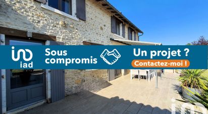 Longère 10 pièces de 260 m² à Les Pins (16260)