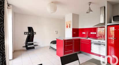 Apartment 2 rooms of 45 m² in Marseille (13008)