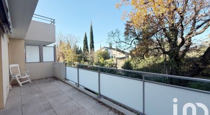 Apartment 3 rooms of 84 m² in La Garde (83130)