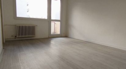 Studio 1 room of 27 m² in Évreux (27000)