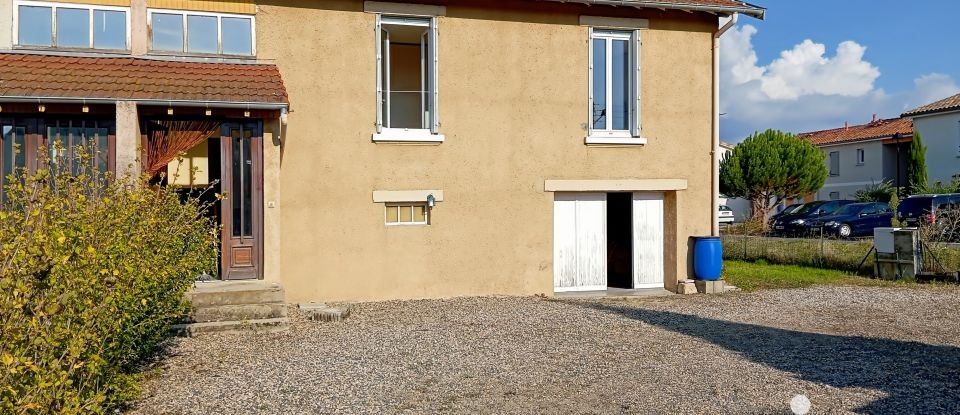 House 3 rooms of 65 m² in Feurs (42110)