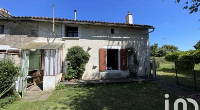 Traditional house 2 rooms of 50 m² in Sauzé-Vaussais (79190)