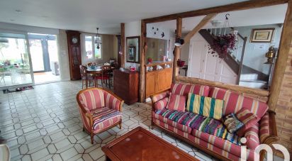 Traditional house 7 rooms of 172 m² in Fontenay-Trésigny (77610)