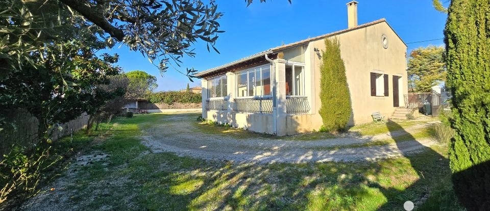 Maison traditionnelle 6 pièces de 146 m² à Rochefort-du-Gard (30650)