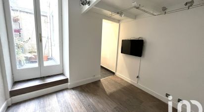 Studio 1 room of 15 m² in Paris (75016)