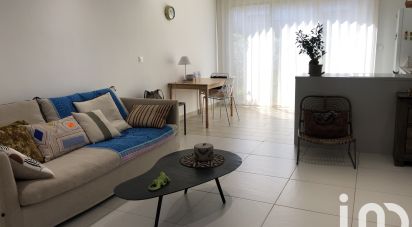 Apartment 2 rooms of 56 m² in Saint-Martin (97150)