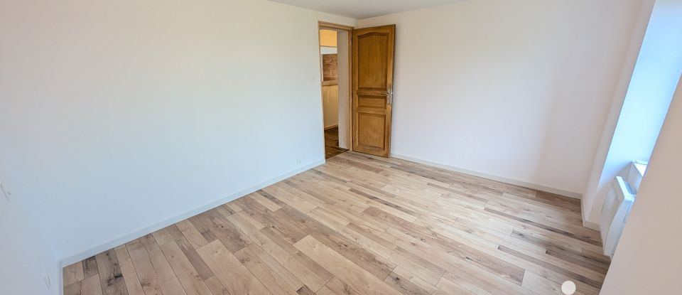 Maison 5 pièces de 155 m² à Civaux (86320)