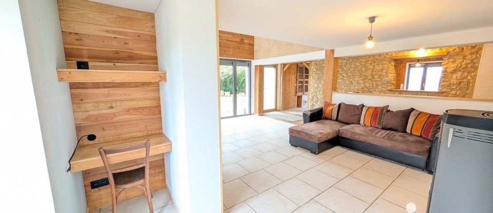 Maison 5 pièces de 155 m² à Civaux (86320)