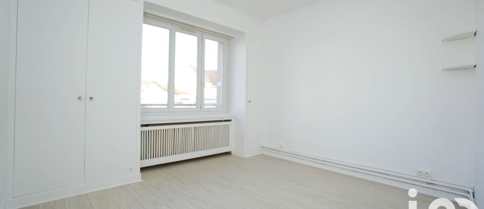 Appartement 4 pièces de 80 m² à Roissy-en-Brie (77680)