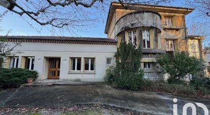 Maison 10 pièces de 230 m² à Orange (84100)