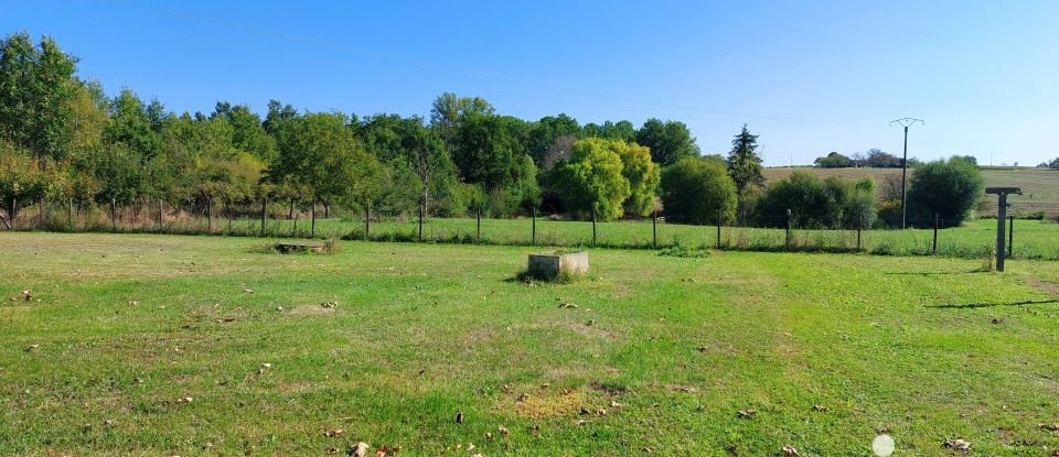 Maison traditionnelle 4 pièces de 127 m² à Saint-Méard-de-Gurçon (24610)