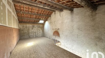 Barn conversion 3 rooms of 82 m² in Vergèze (30310)